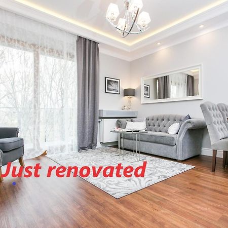 Executive 2-Bedroom Apartment Kraków Zewnętrze zdjęcie